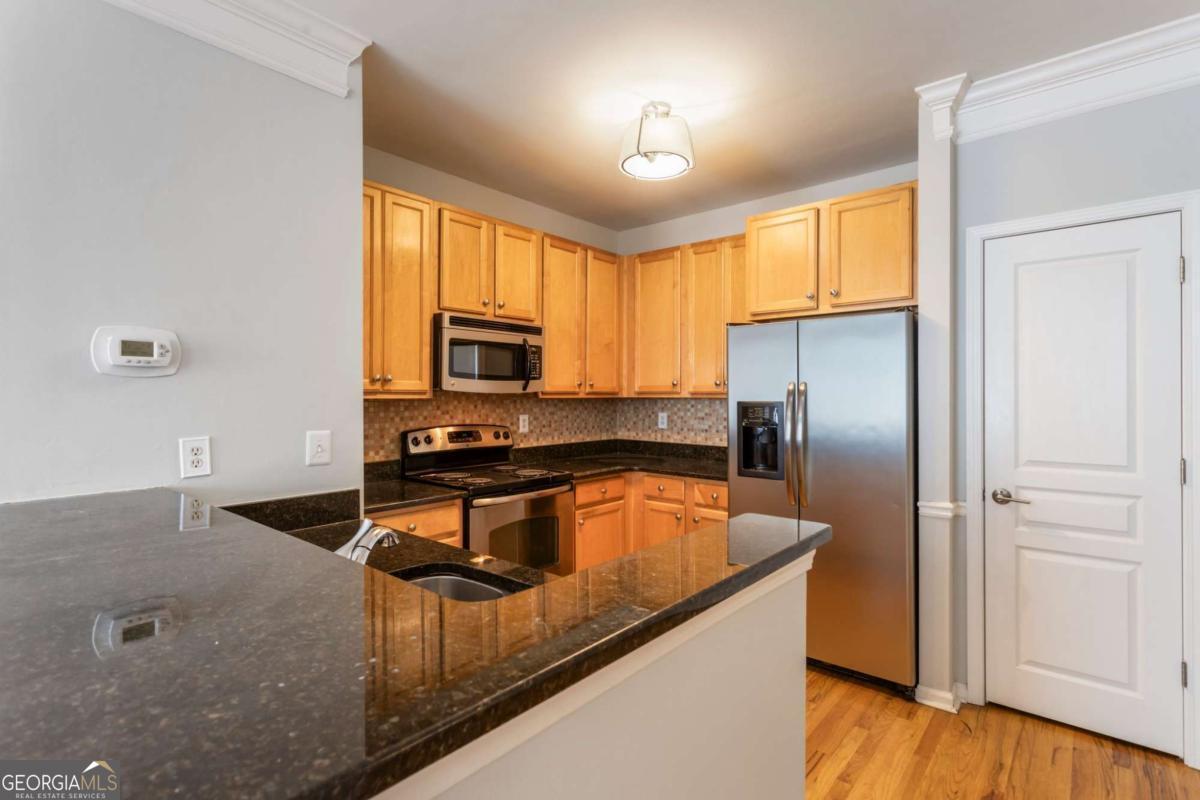 375 Highland Avenue Ne # 1011 Property Photo 13