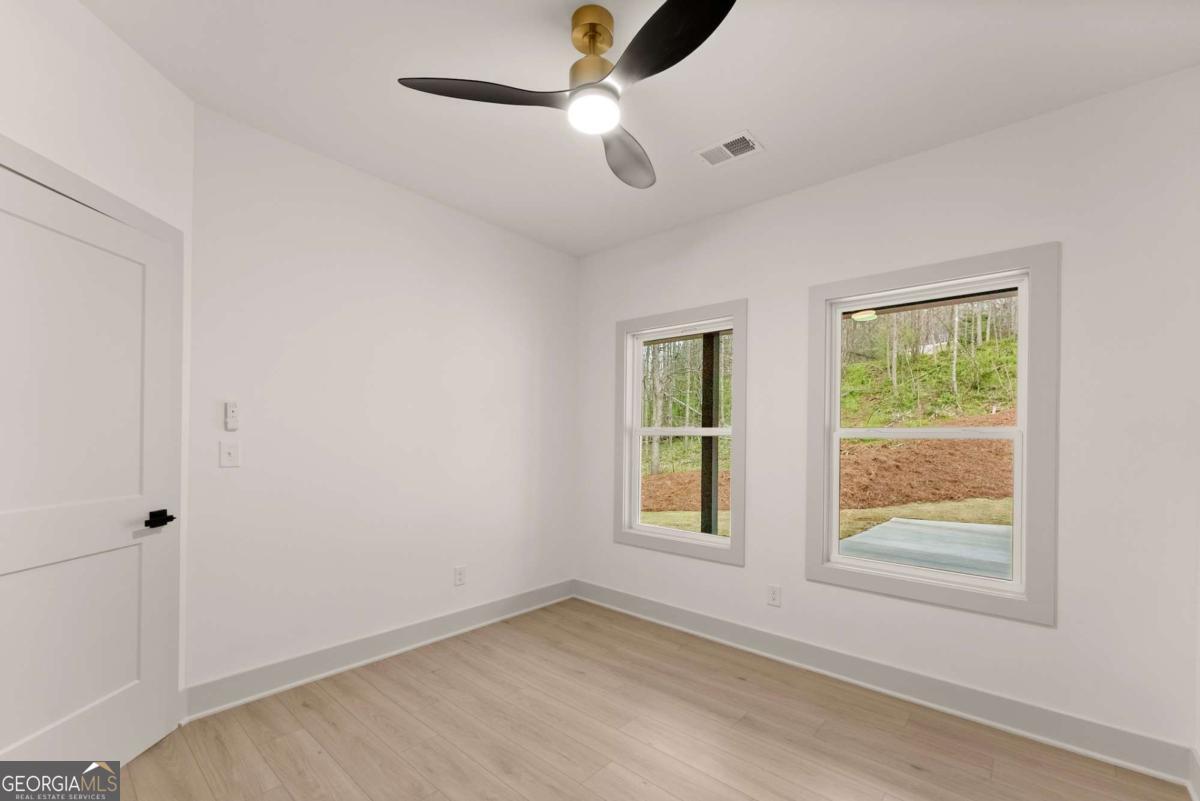 5258 Monarch Drive Property Photo 6