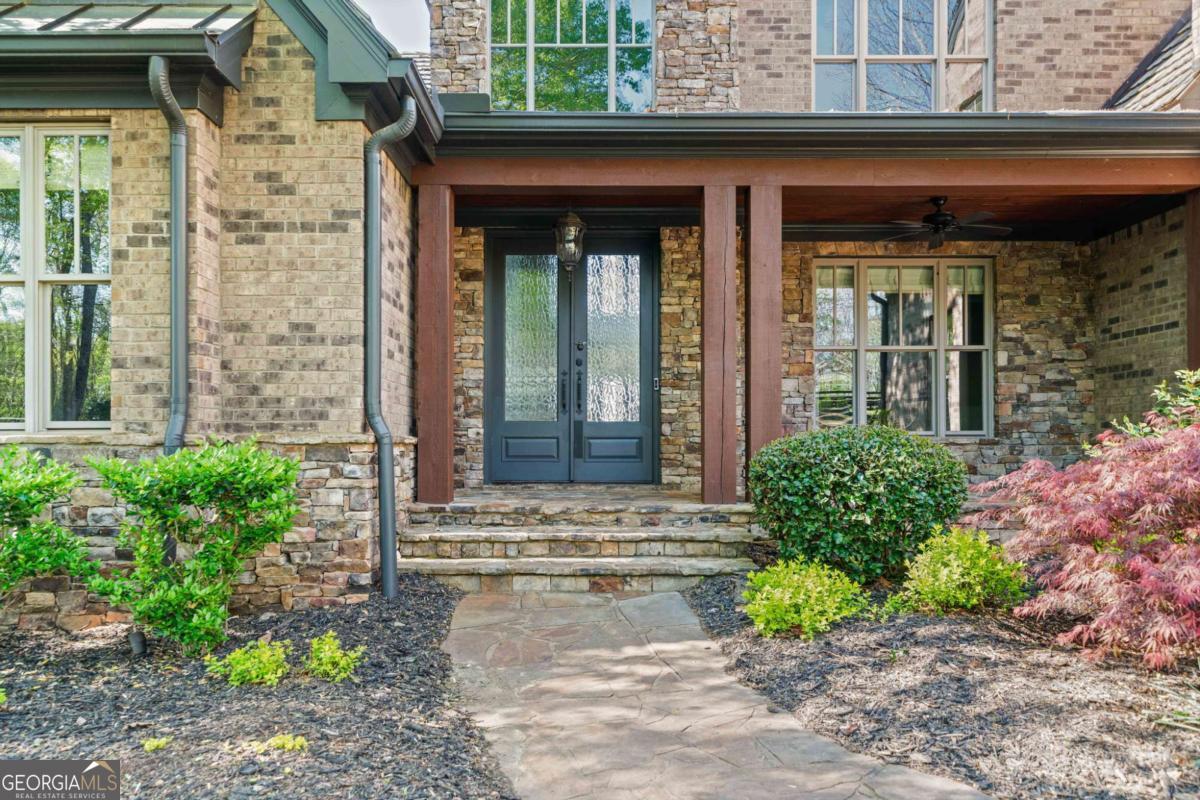 411 River Bluff Lane Property Photo 4