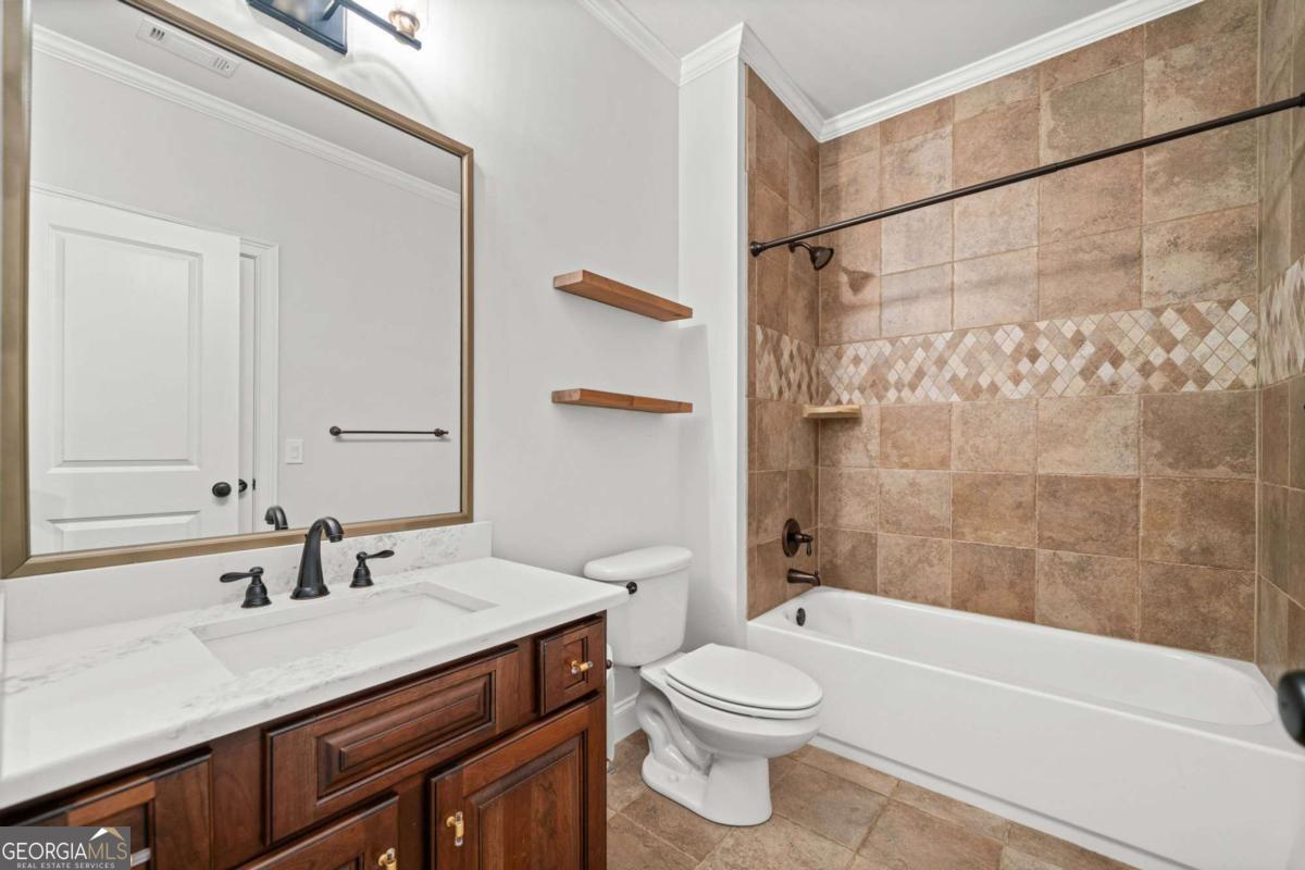 411 River Bluff Lane Property Photo 37