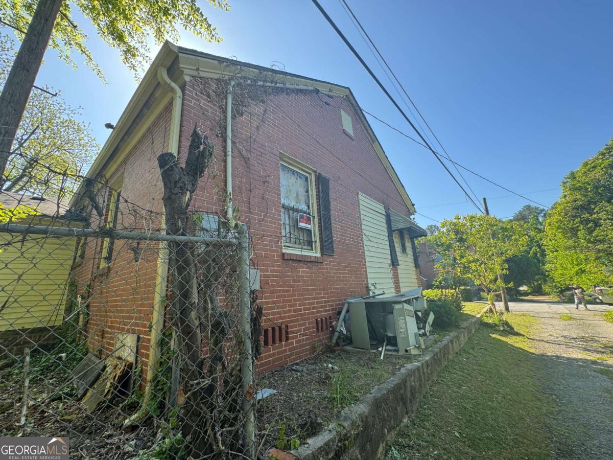 2773 Beech Avenue Property Photo 6