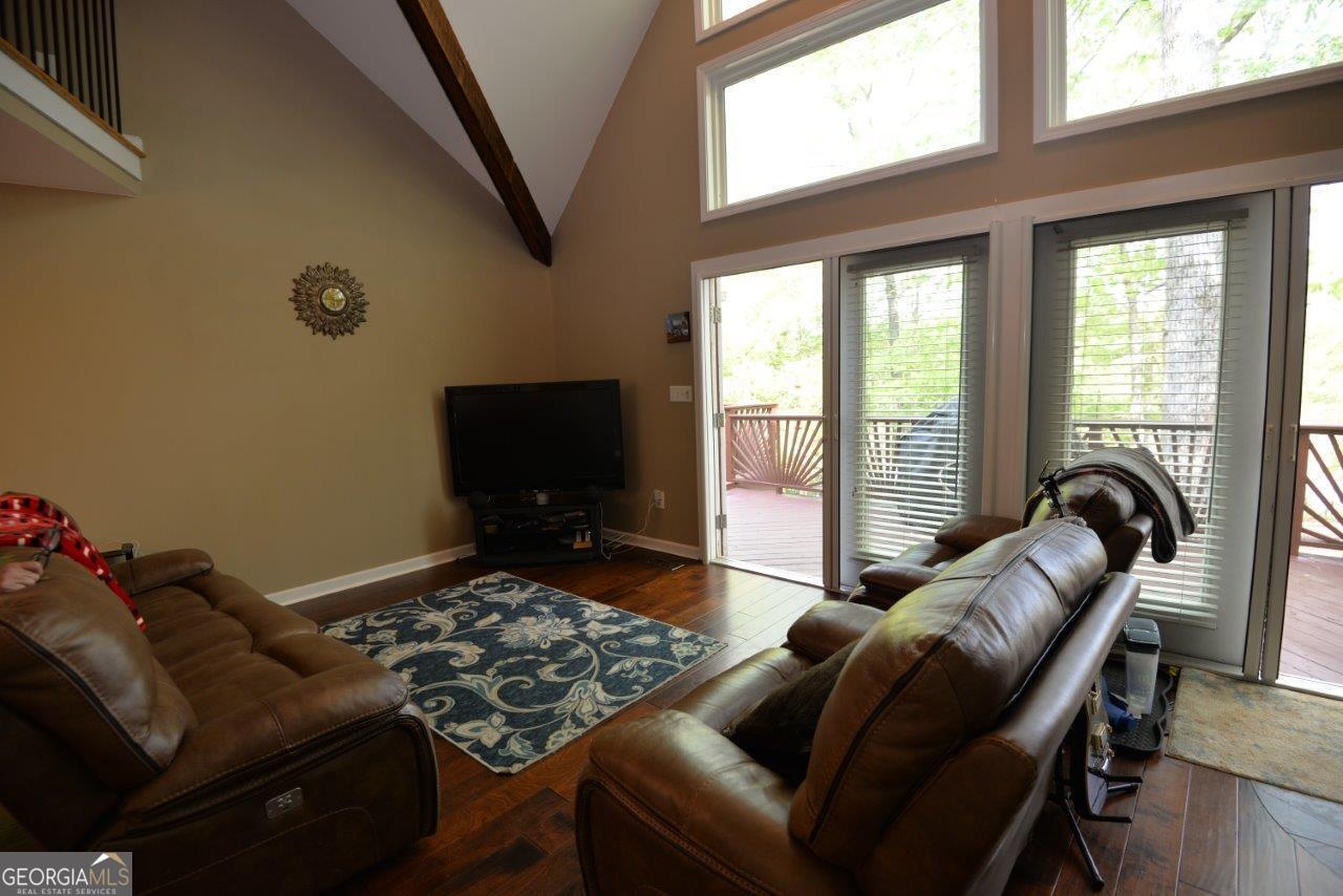 304 Anchor Pointe Drive Property Photo 4