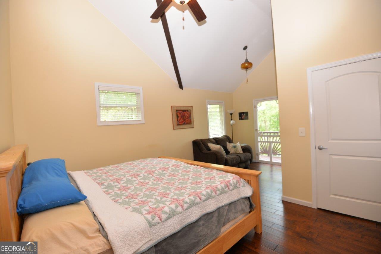 304 Anchor Pointe Drive Property Photo 8