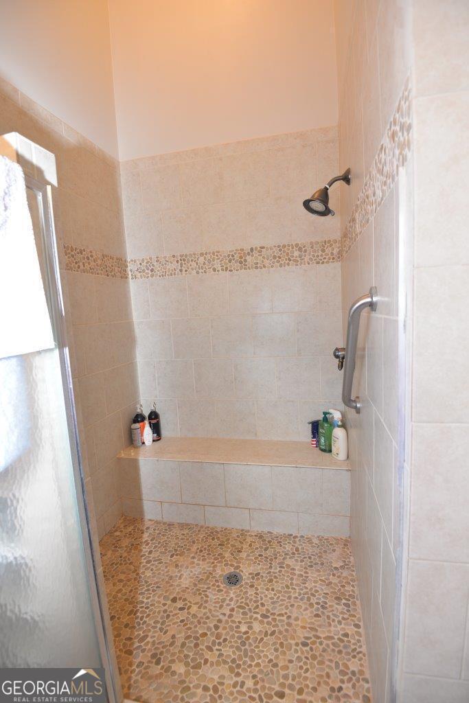 304 Anchor Pointe Drive Property Photo 10