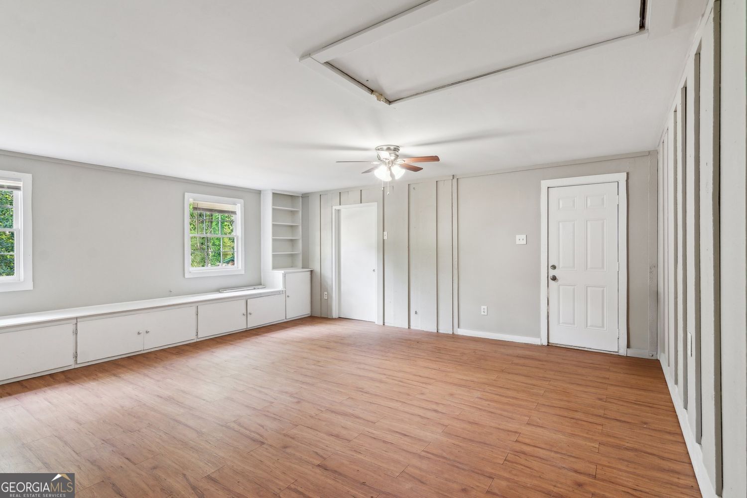 553 Candlewood Drive Property Photo 17