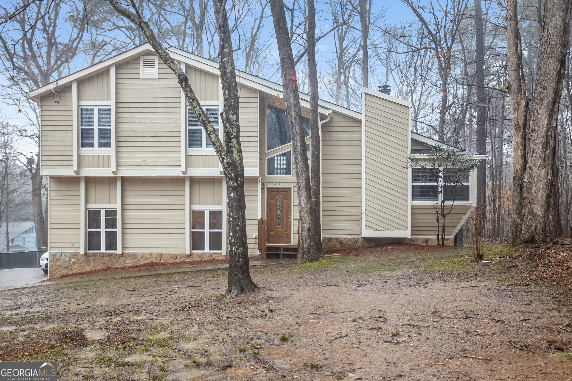 2210 Brookstone Drive Property Photo 1