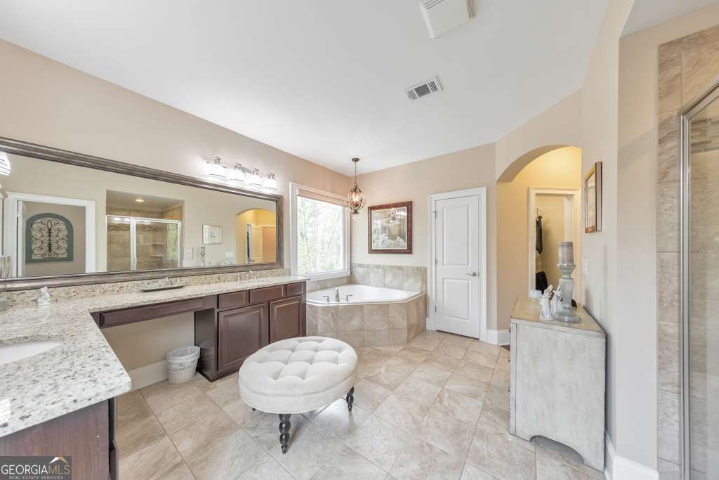 1438 Kings Park Drive Nw Property Photo 34