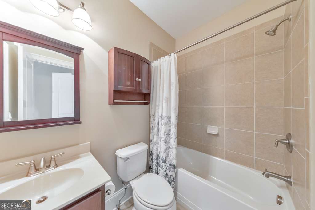 1438 Kings Park Drive Nw Property Photo 40