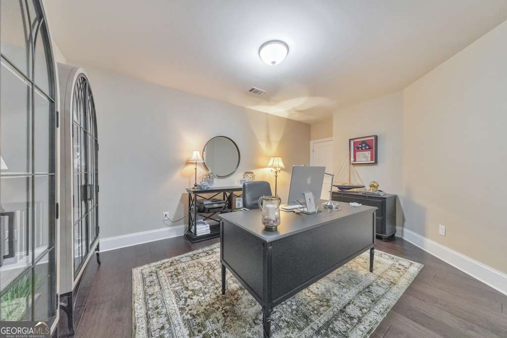 1438 Kings Park Drive Nw Property Photo 49