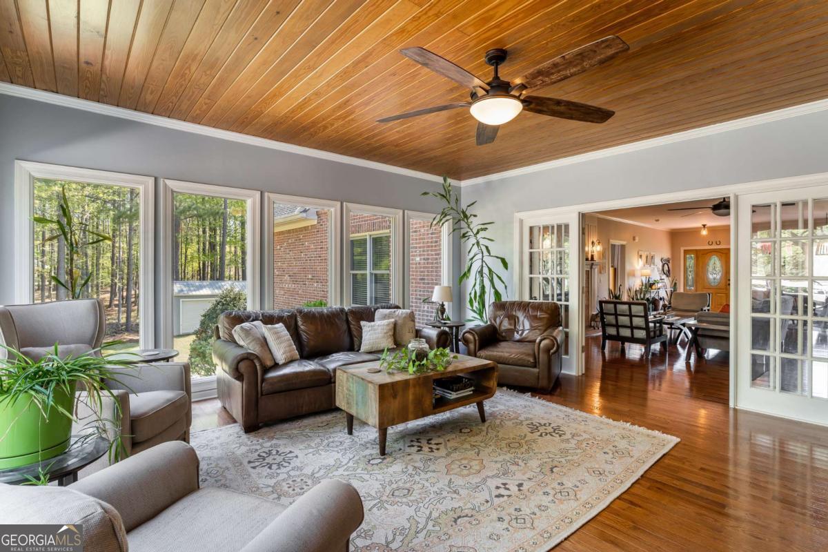 200 Sugar Mill Lane Property Photo 17
