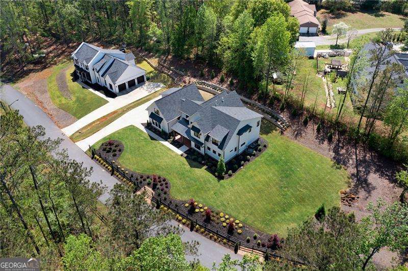 120 Farm Gate Drive Property Photo 4