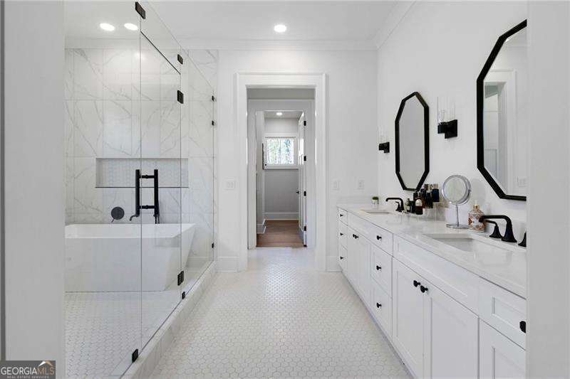 120 Farm Gate Drive Property Photo 26