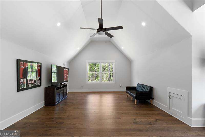 120 Farm Gate Drive Property Photo 43