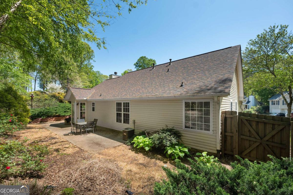 895 Charleston Court Property Photo 35