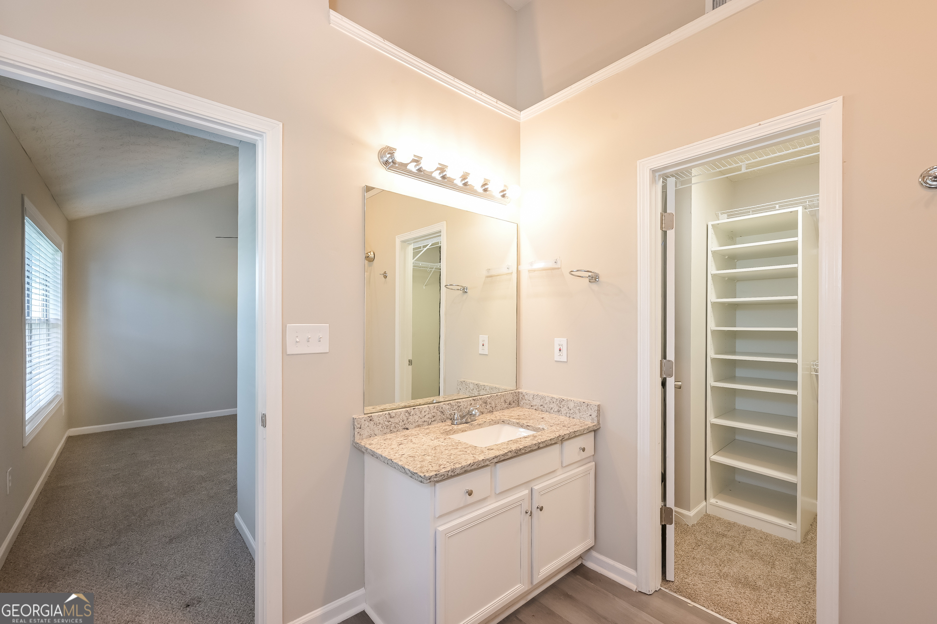 7161 Bowie Drive Property Photo 12