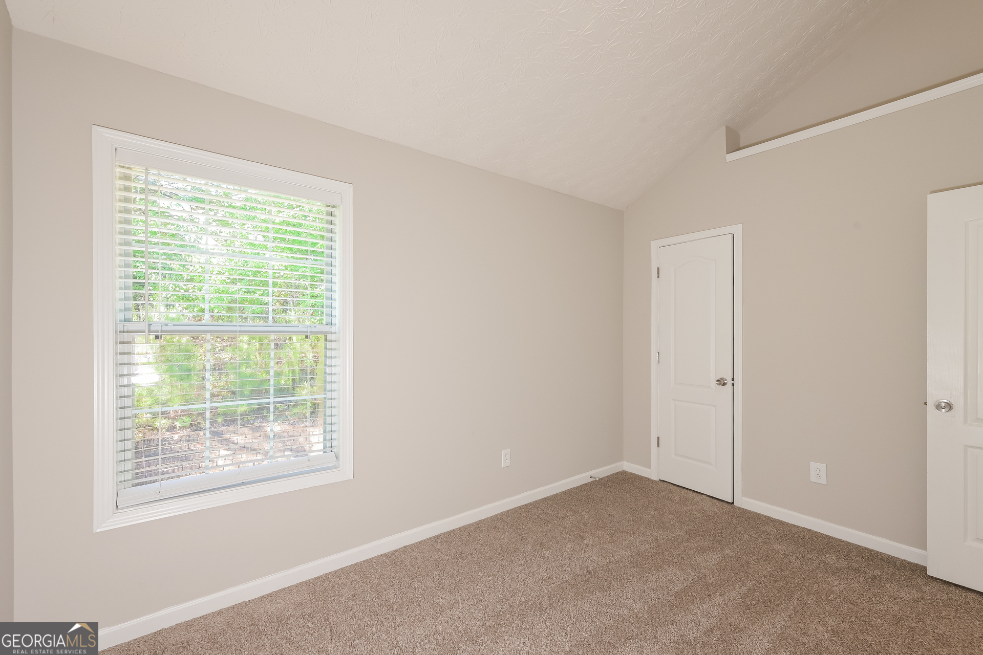 7161 Bowie Drive Property Photo 14