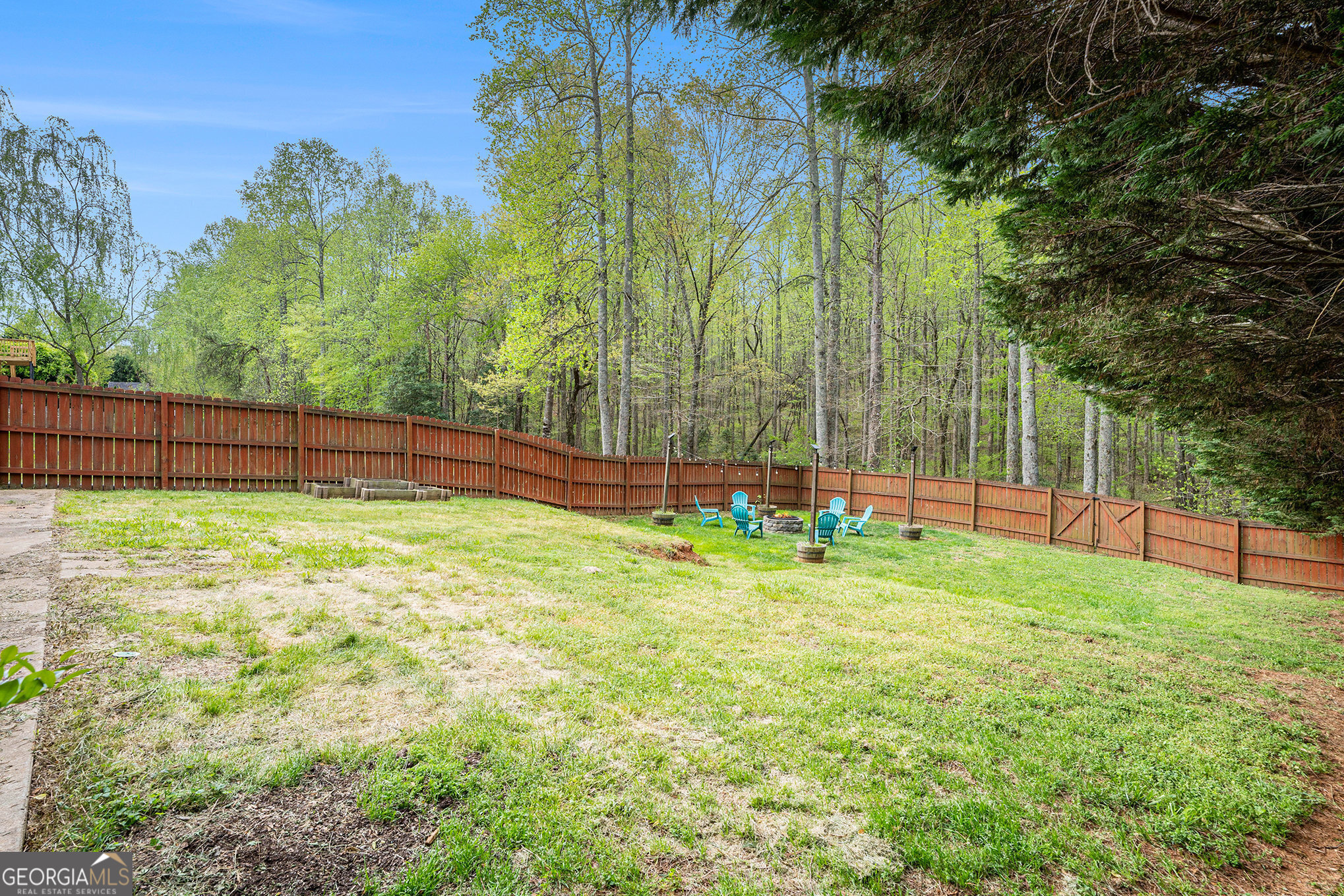 114 Bent Ridge Drive S Property Photo 26