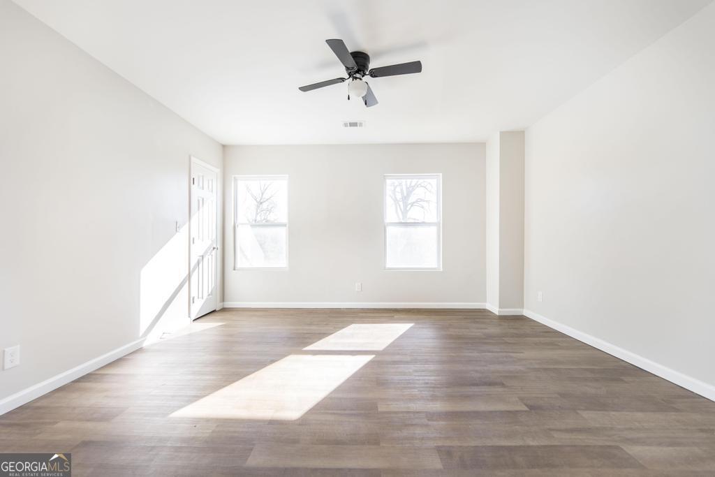 1635 2nd Street Property Photo 14