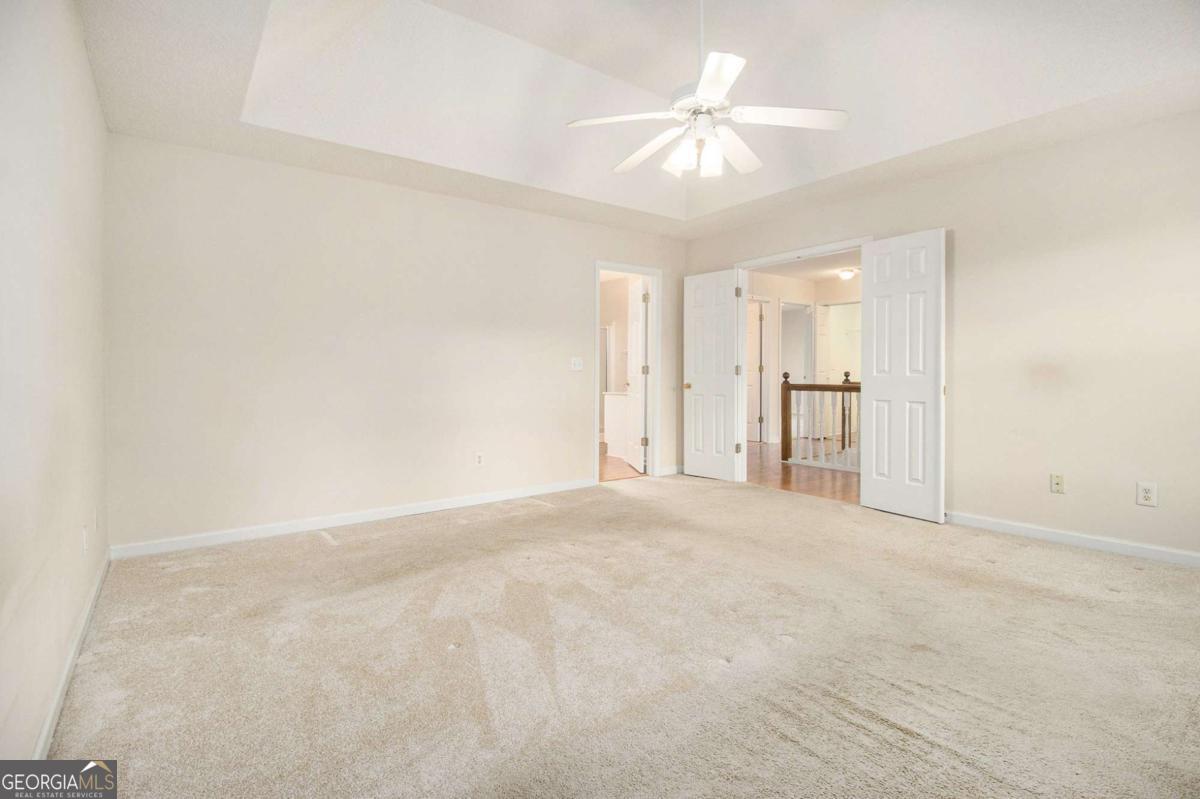 6028 Connaught Drive Se Property Photo 16