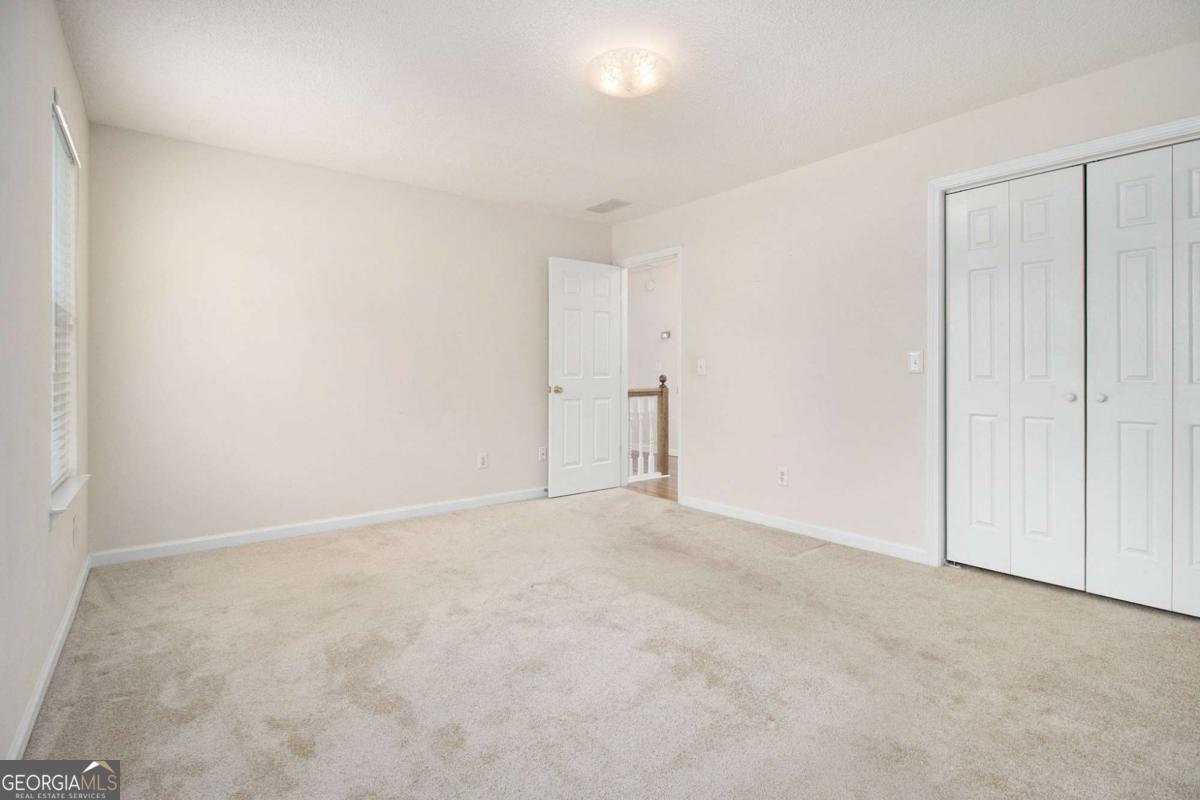 6028 Connaught Drive Se Property Photo 20