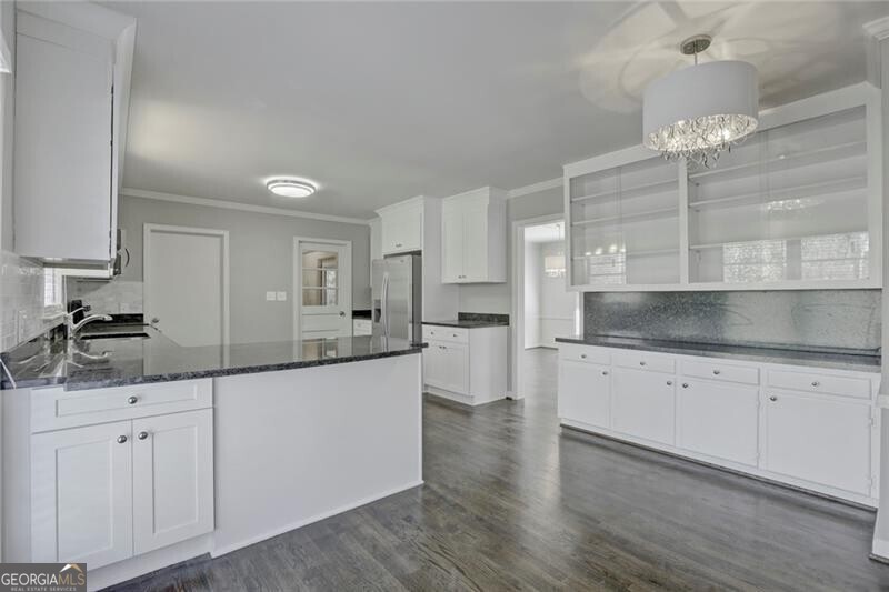 1195 Mount Paran Road Nw Property Photo 8