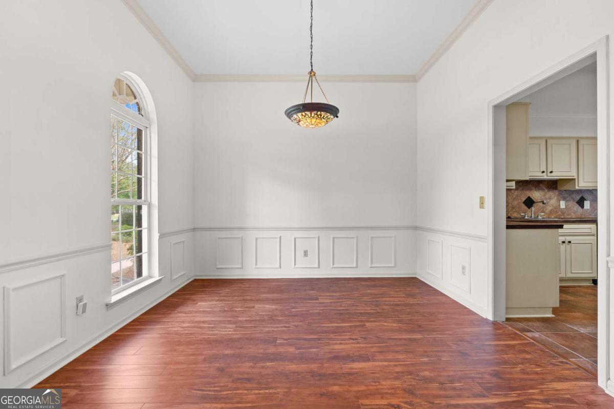 512 Fox Court Path Property Photo 10