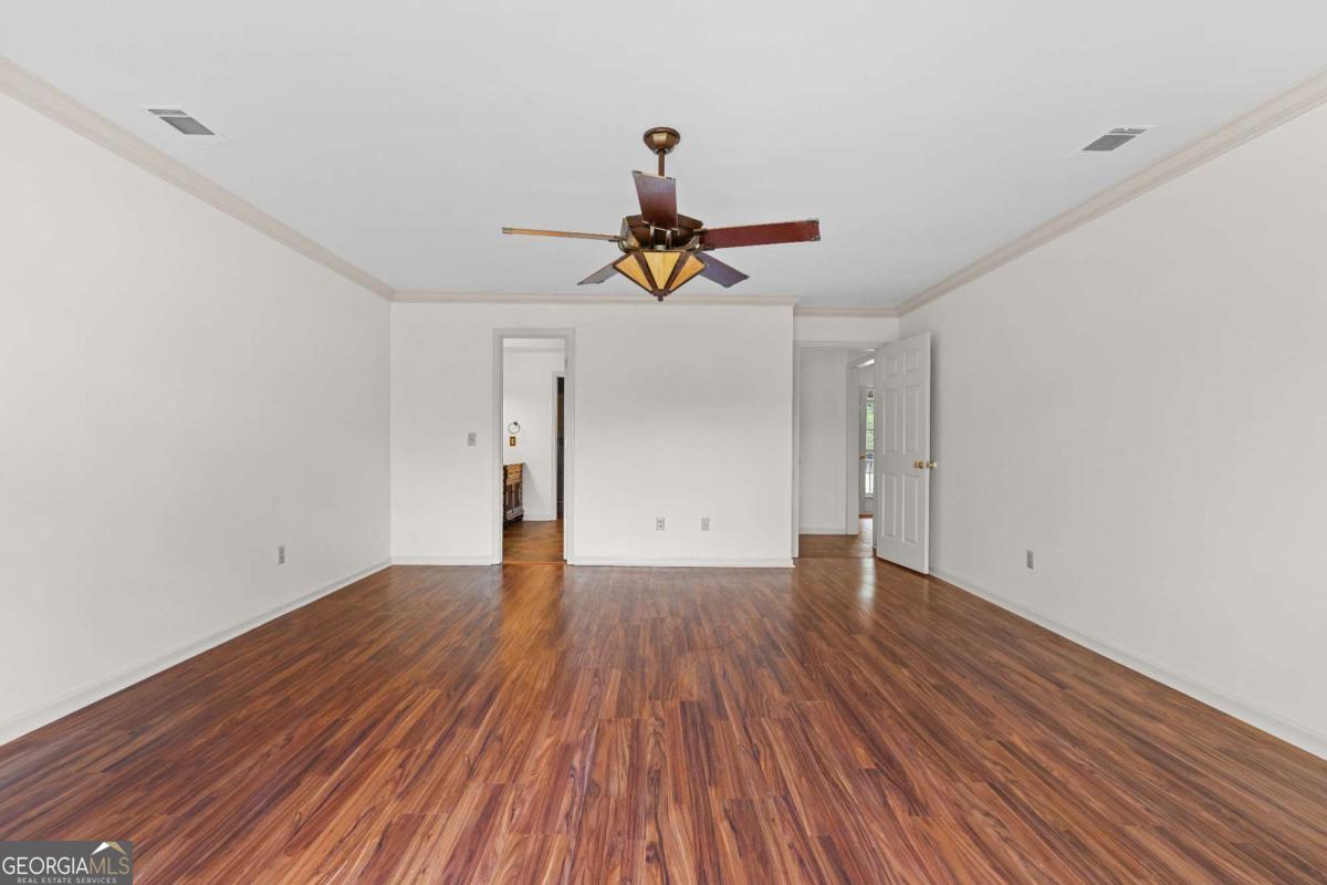 512 Fox Court Path Property Photo 12