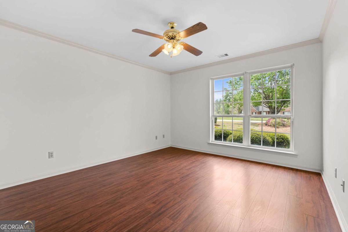 512 Fox Court Path Property Photo 15