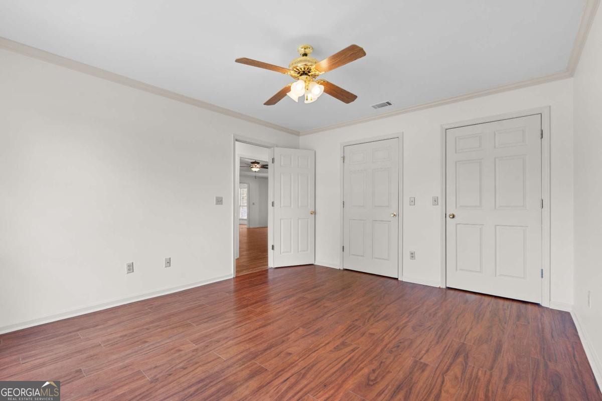 512 Fox Court Path Property Photo 16