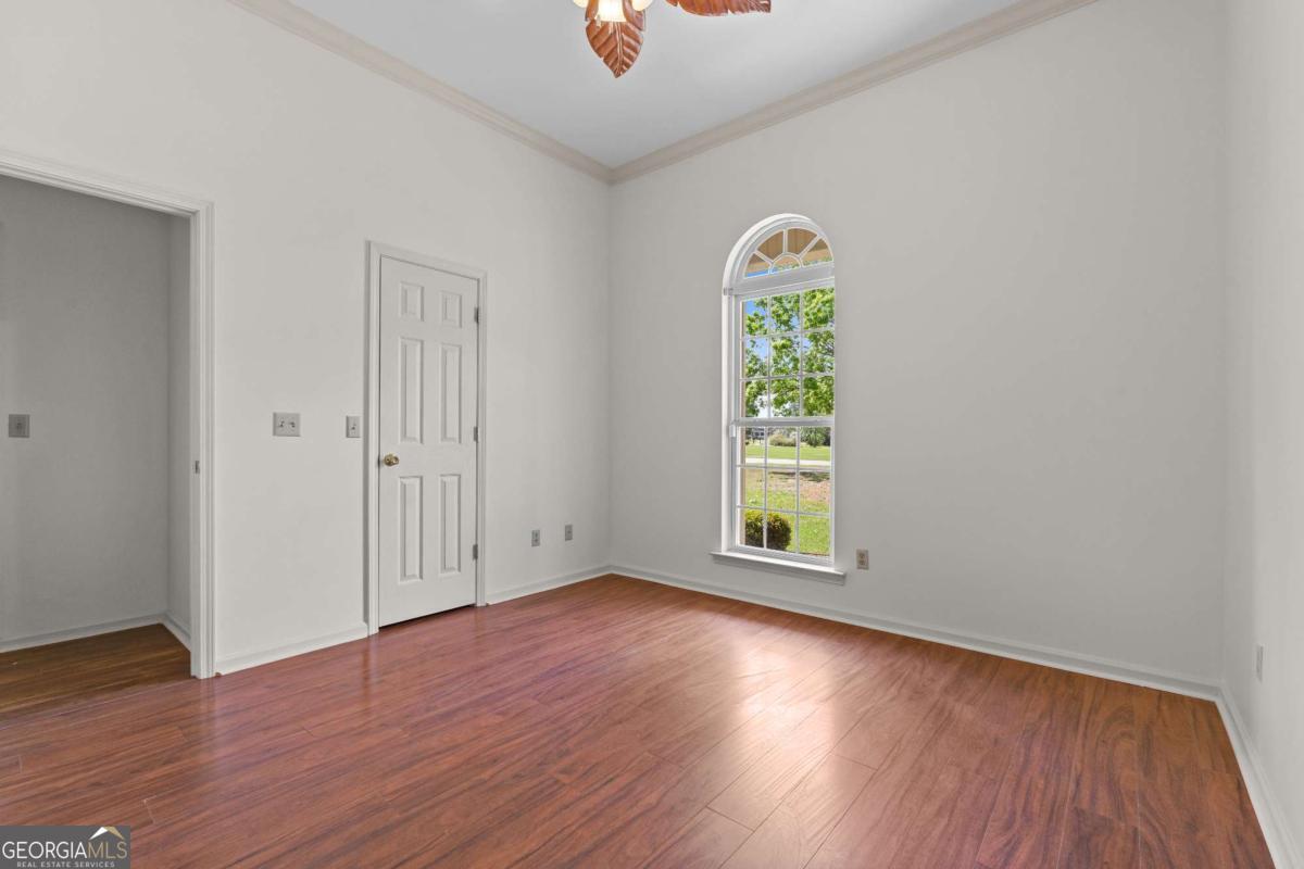 512 Fox Court Path Property Photo 21