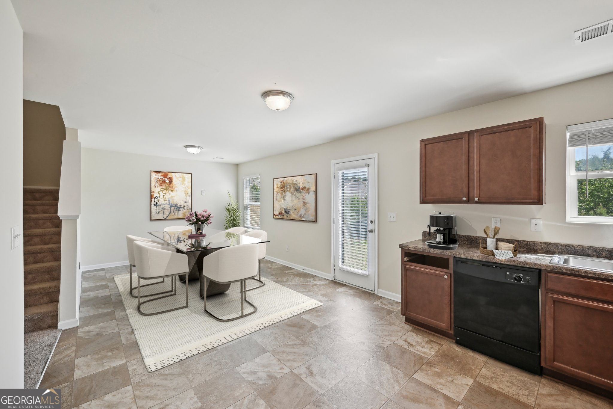 5675 Laurel Ridge Circle Property Photo 11
