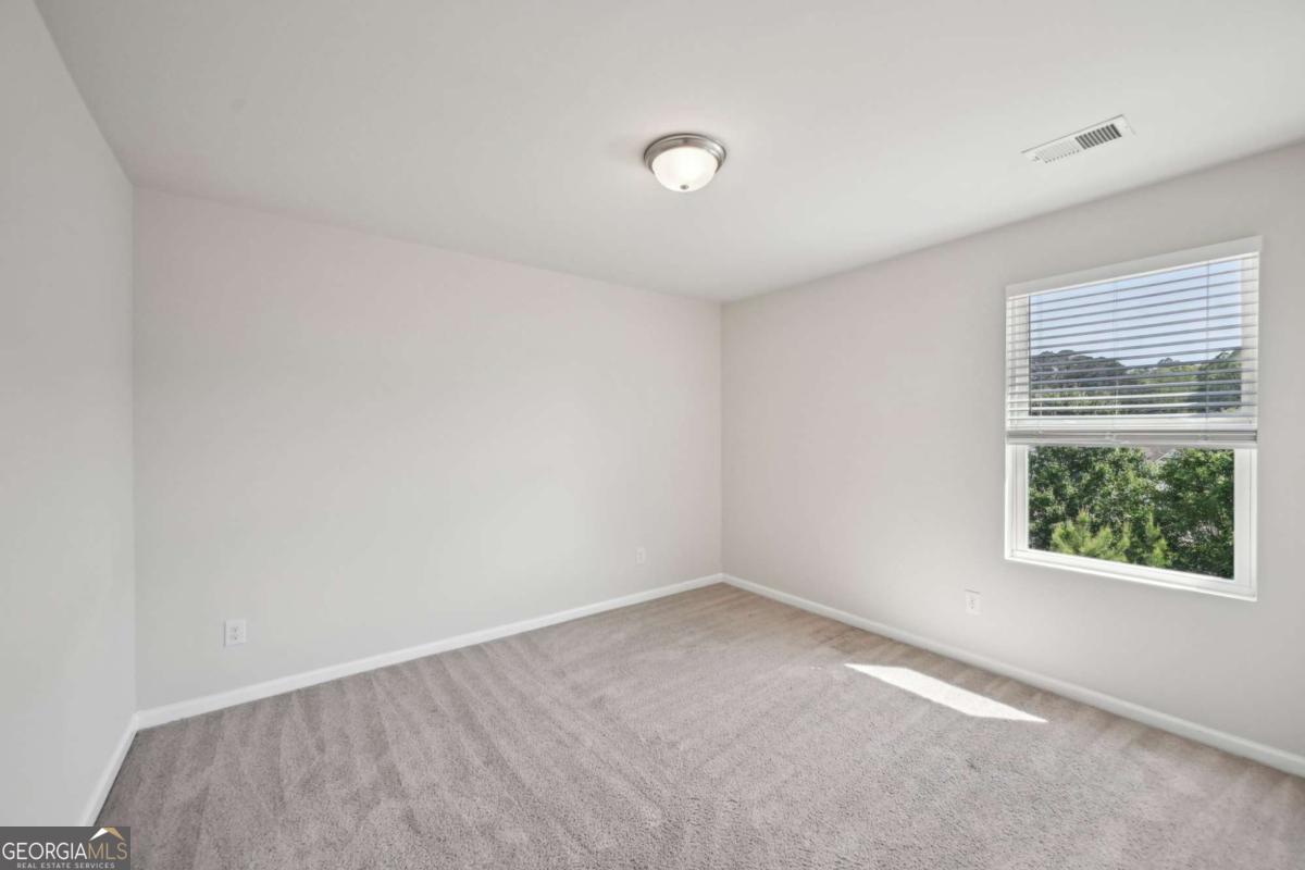 5675 Laurel Ridge Circle Property Photo 25