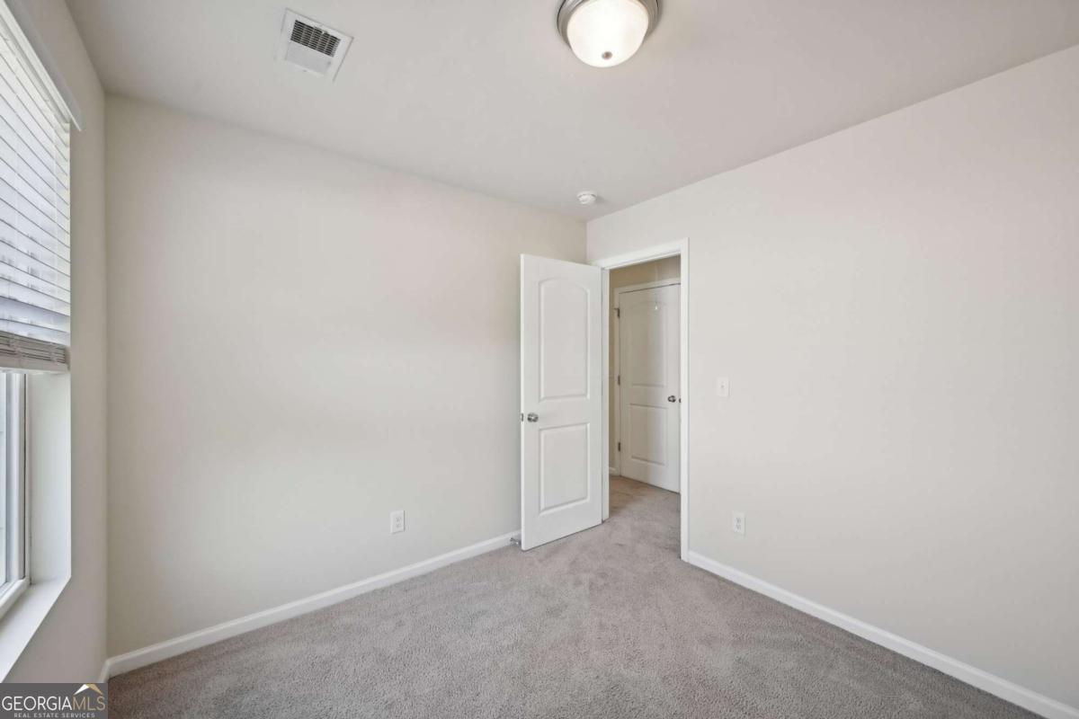5675 Laurel Ridge Circle Property Photo 30