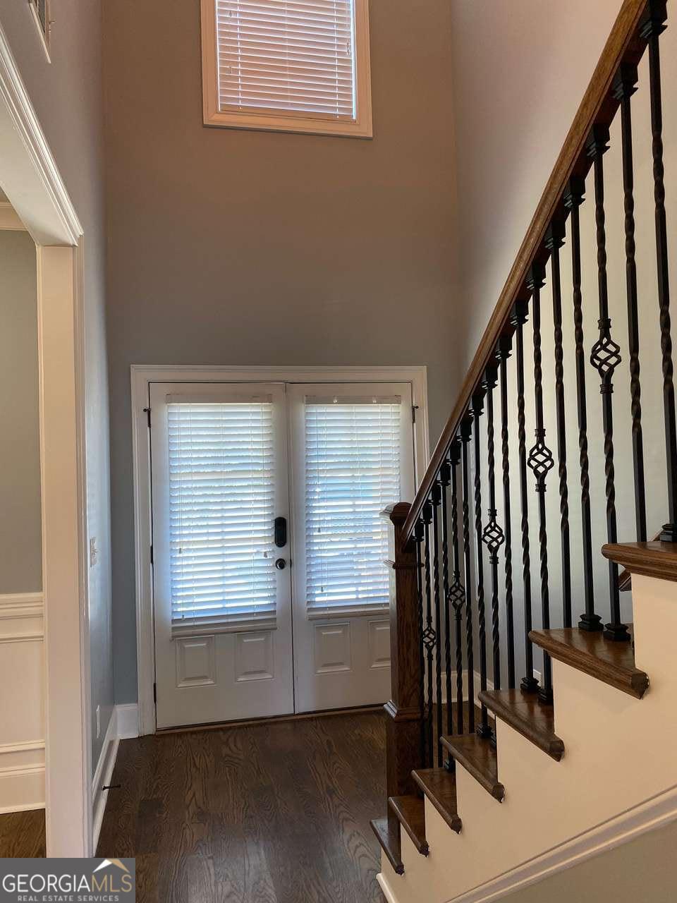 5000 Racquet Court Property Photo 3