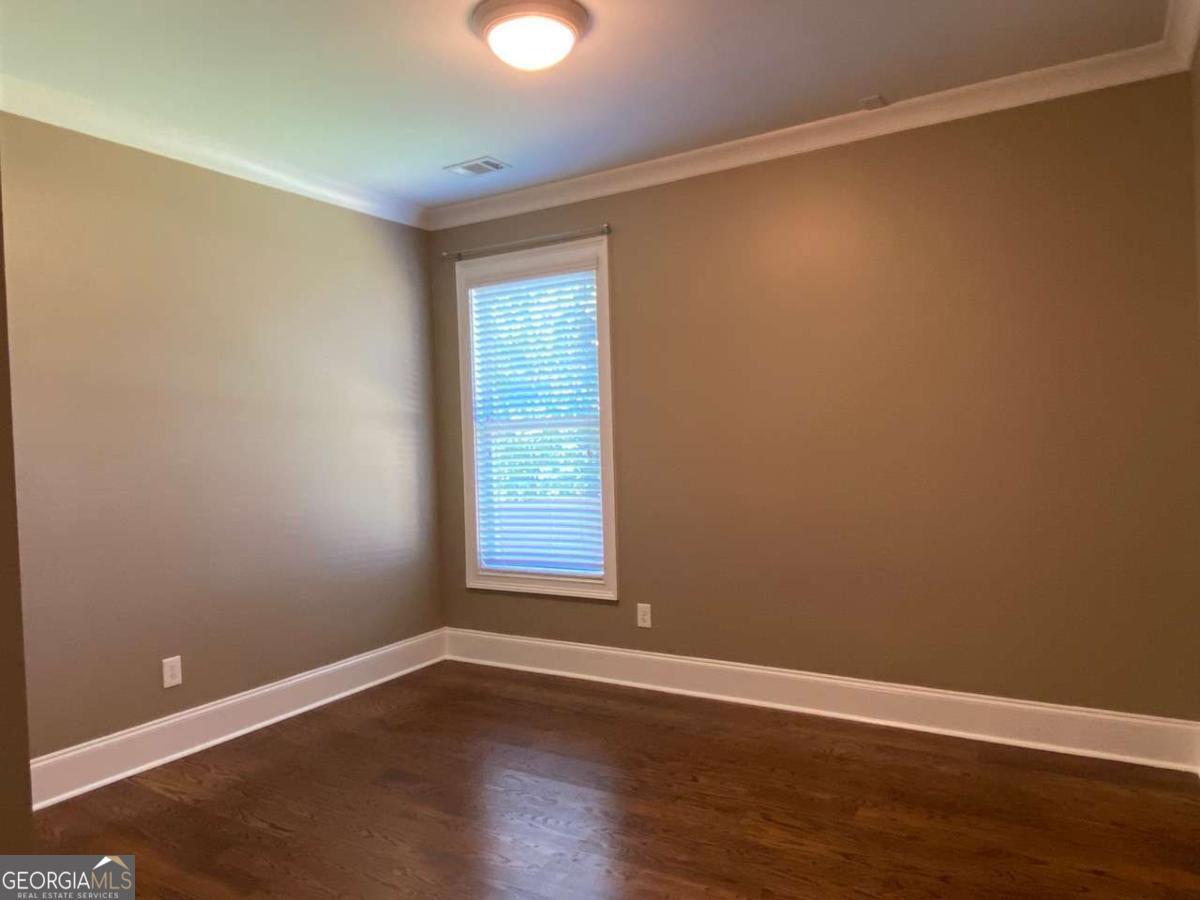 5000 Racquet Court Property Photo 13