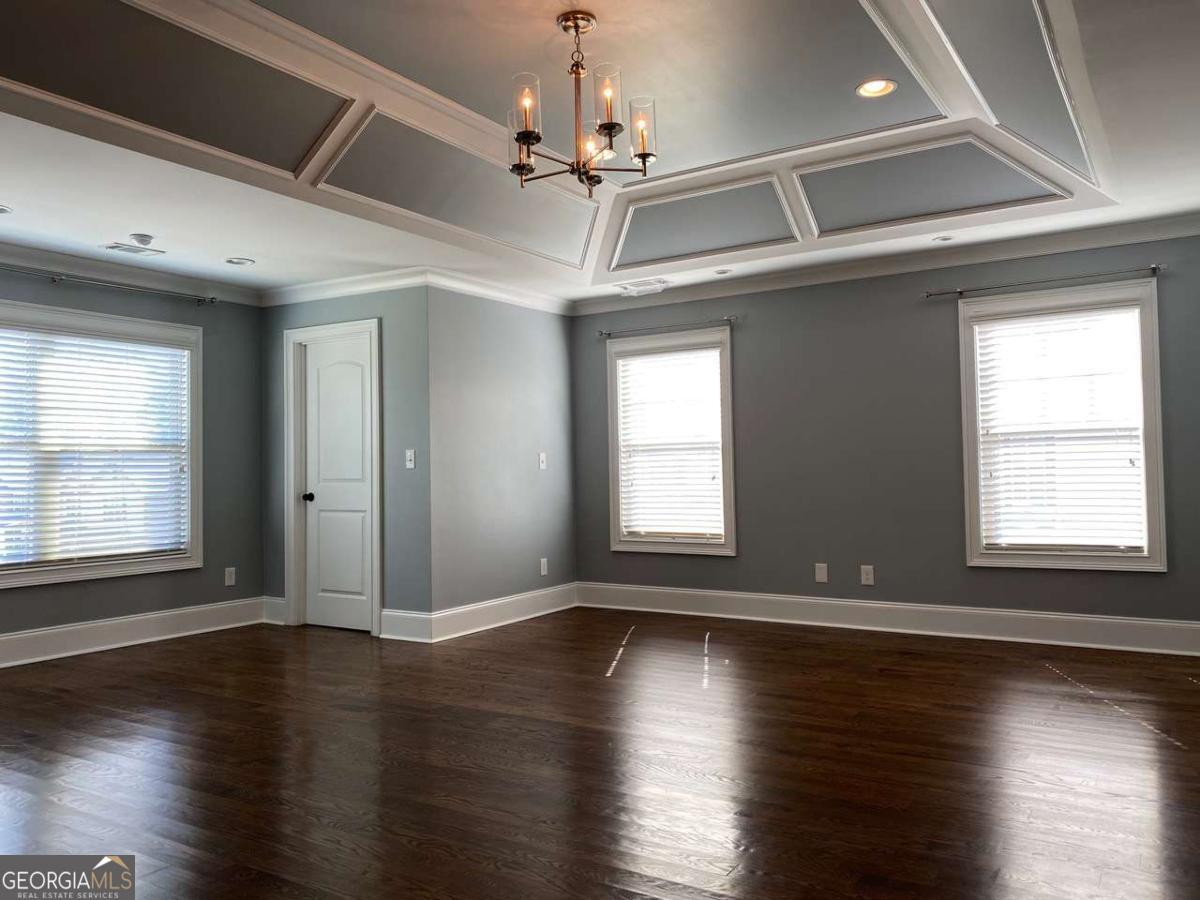 5000 Racquet Court Property Photo 17