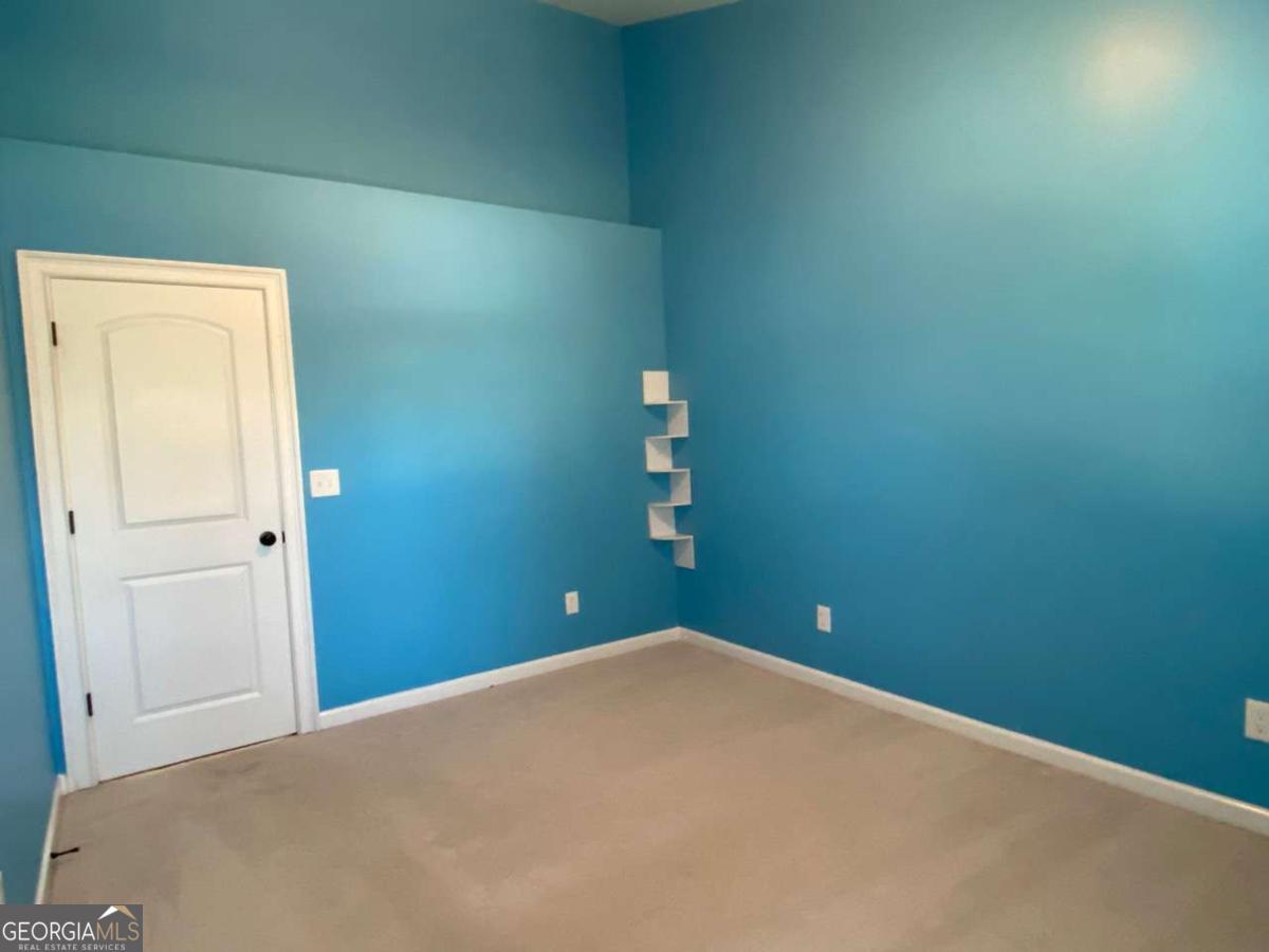 5000 Racquet Court Property Photo 28