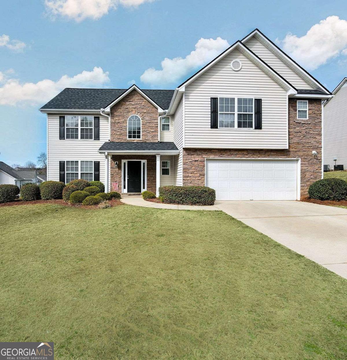 3426 Bridle Brook Drive Property Photo 2