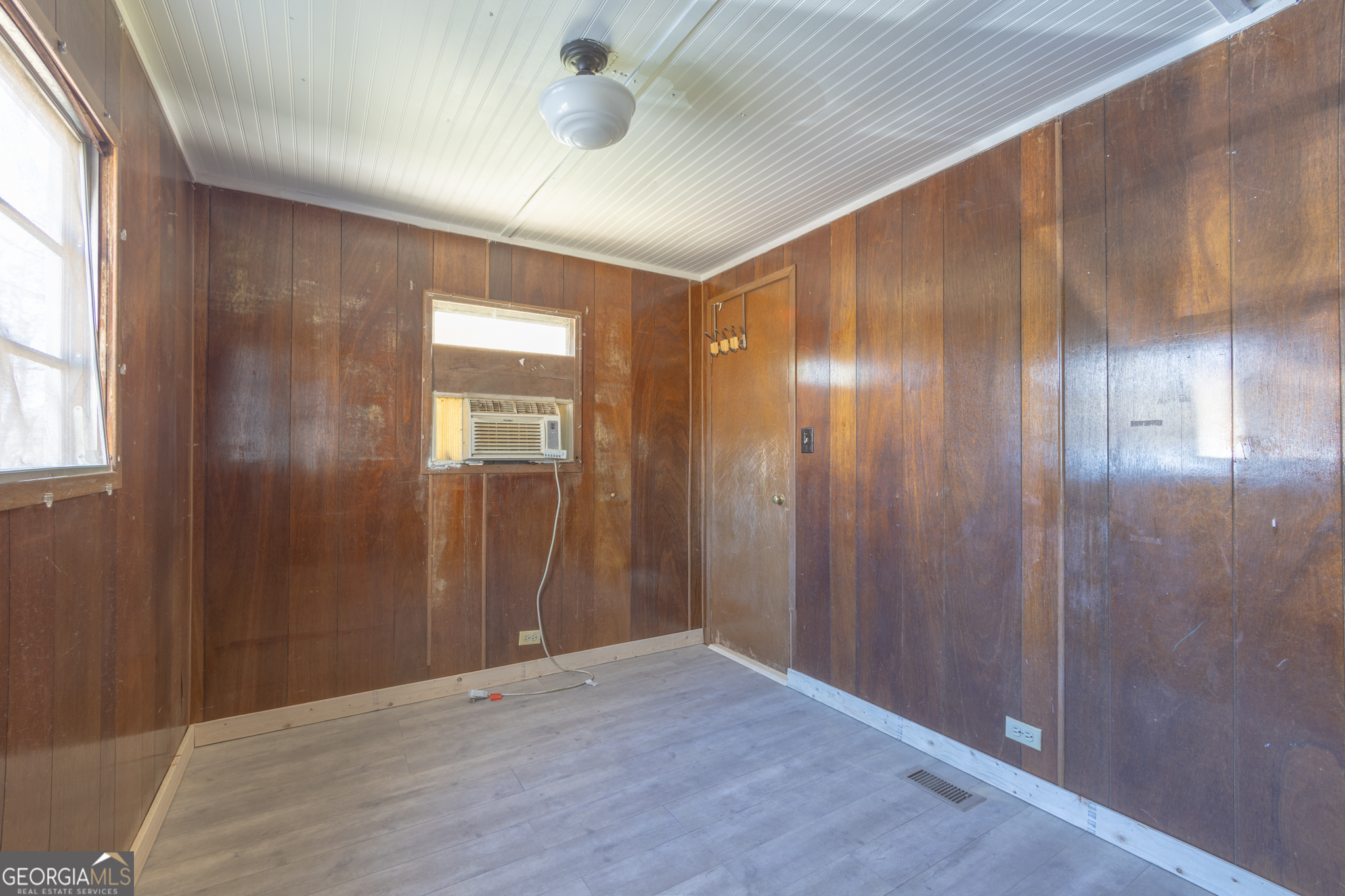 161 Eaves Road Property Photo 7
