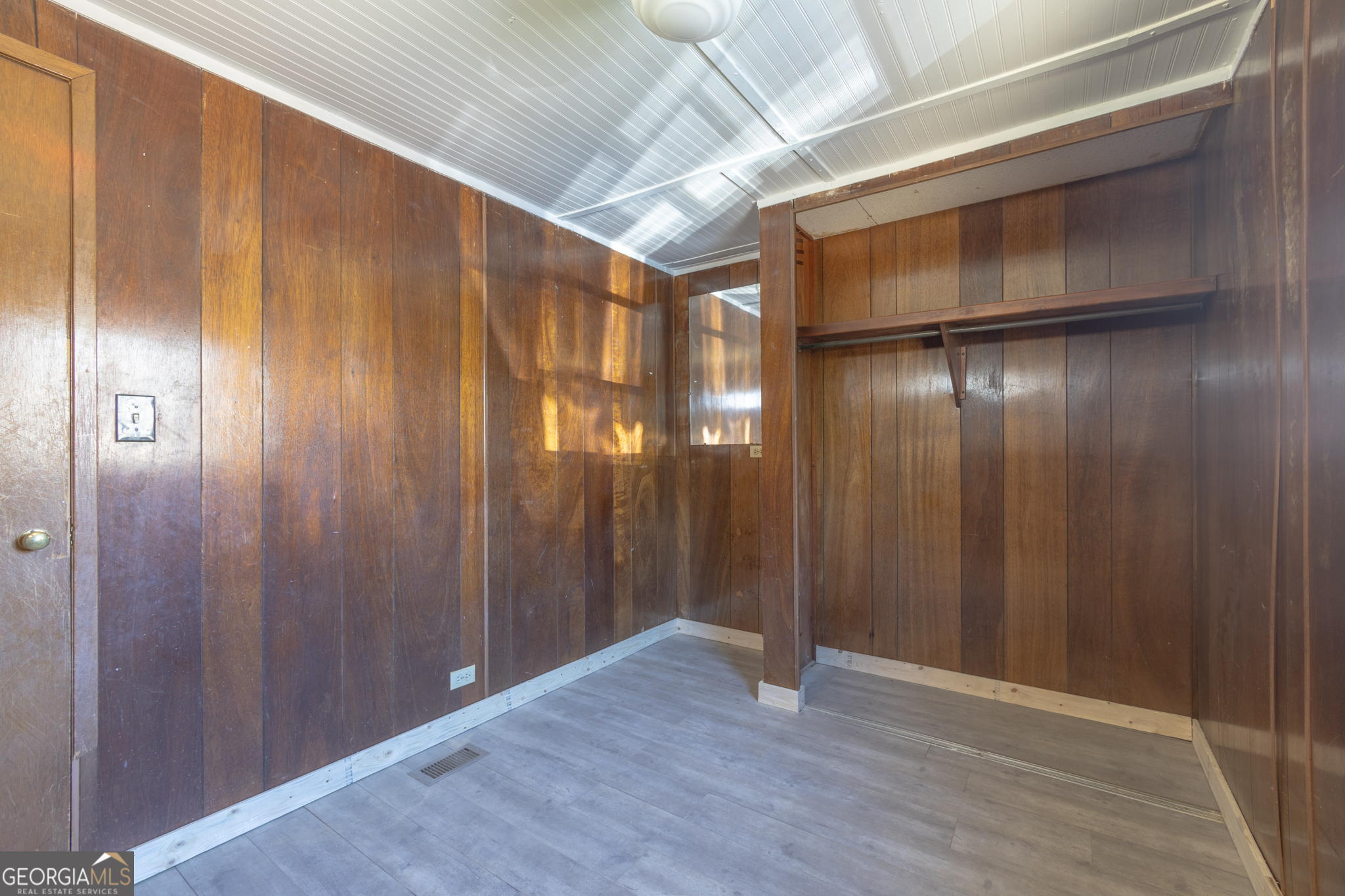 161 Eaves Road Property Photo 8