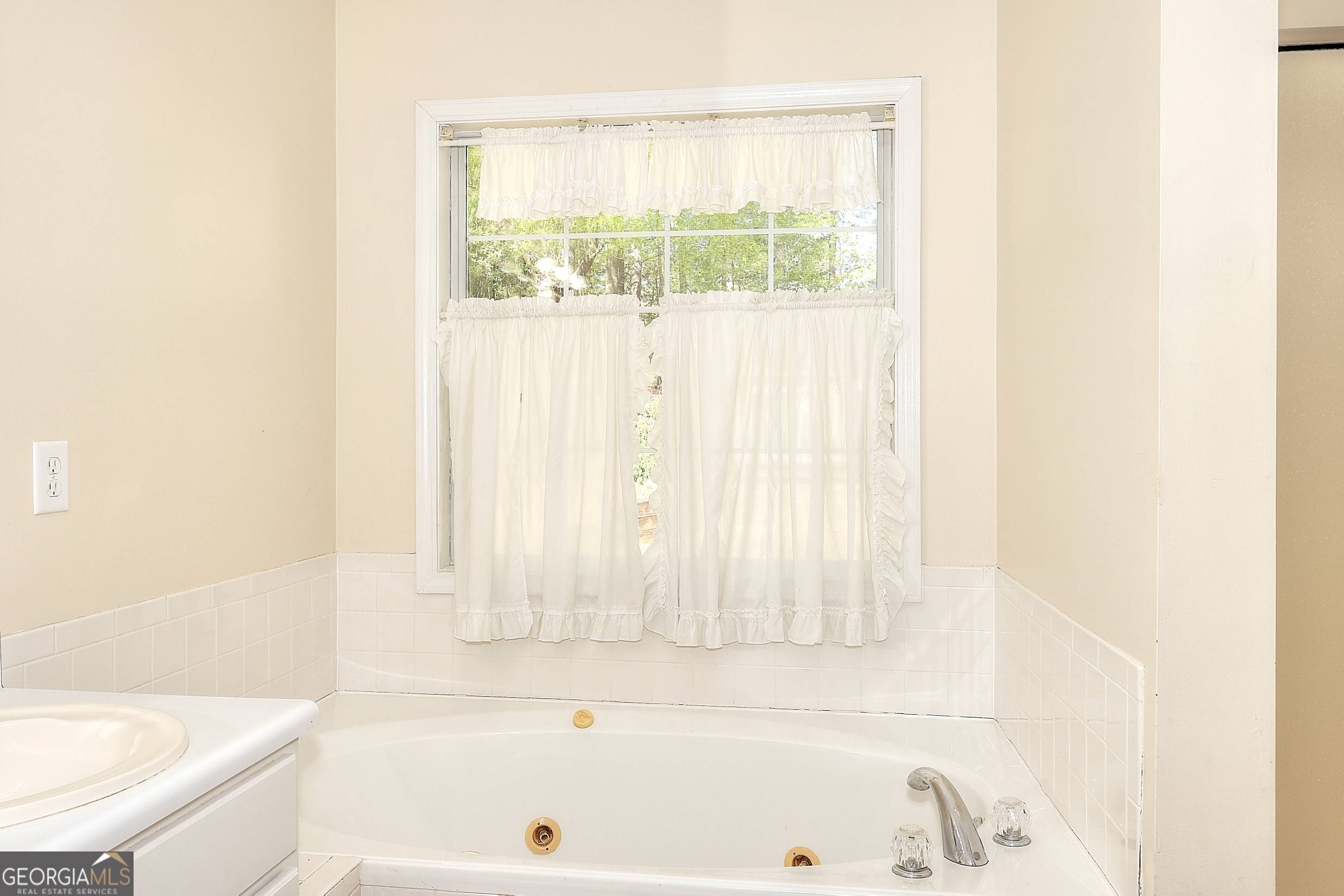 435 Towler Court Property Photo 22