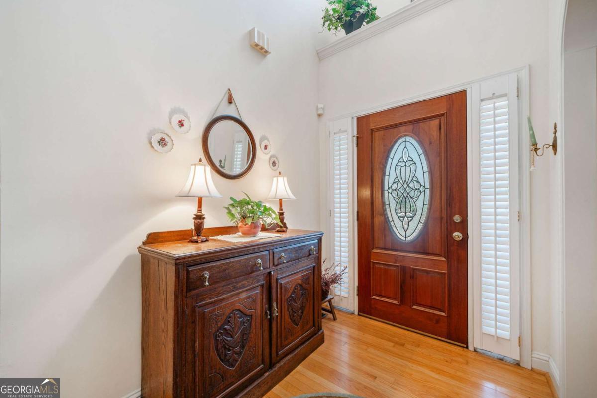 7420 Colony Court Property Photo 4