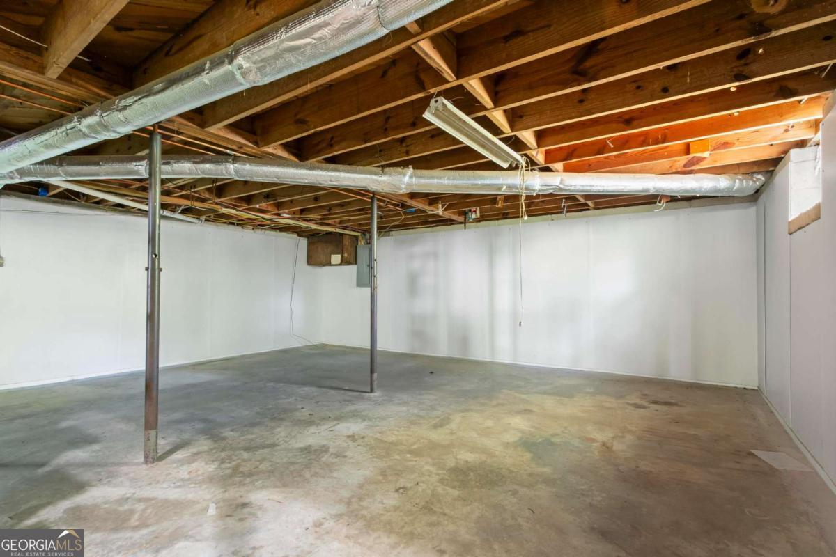 2307 Woodridge Drive Property Photo 20