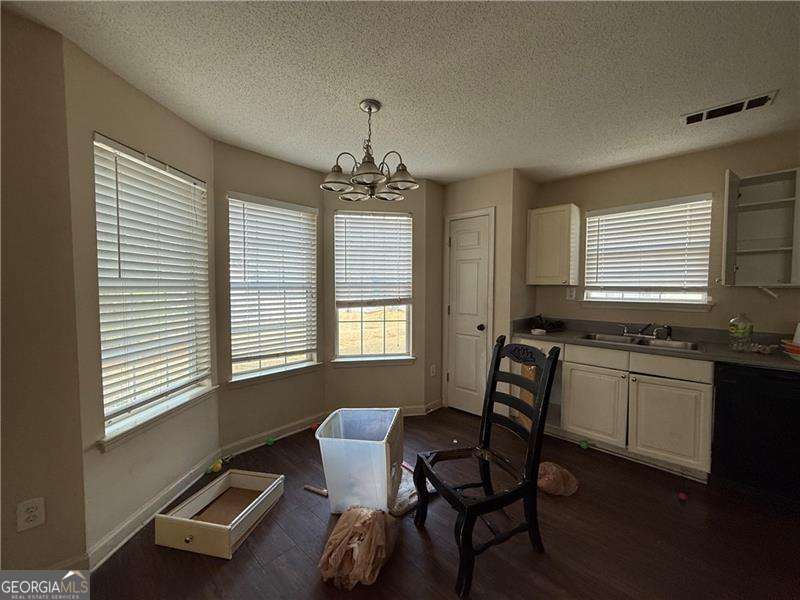 2625 Thunder Basin Way Property Photo 4