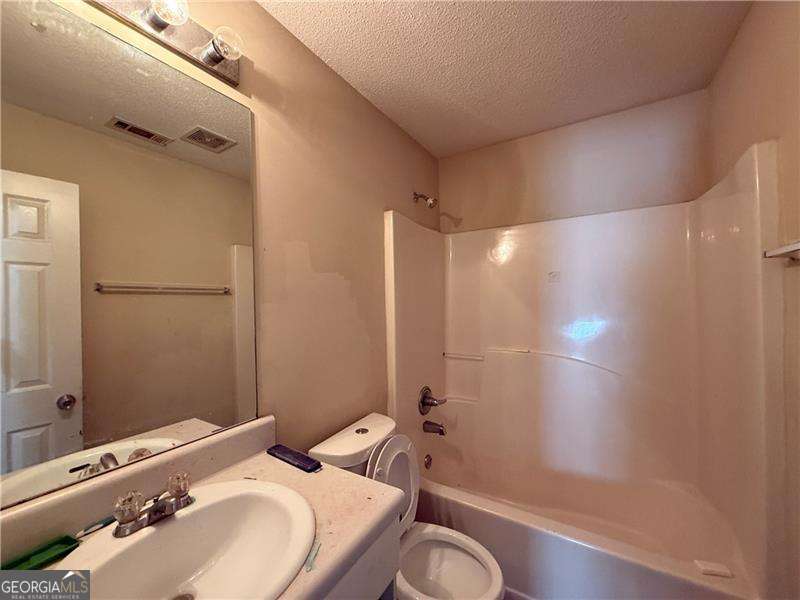 2625 Thunder Basin Way Property Photo 12