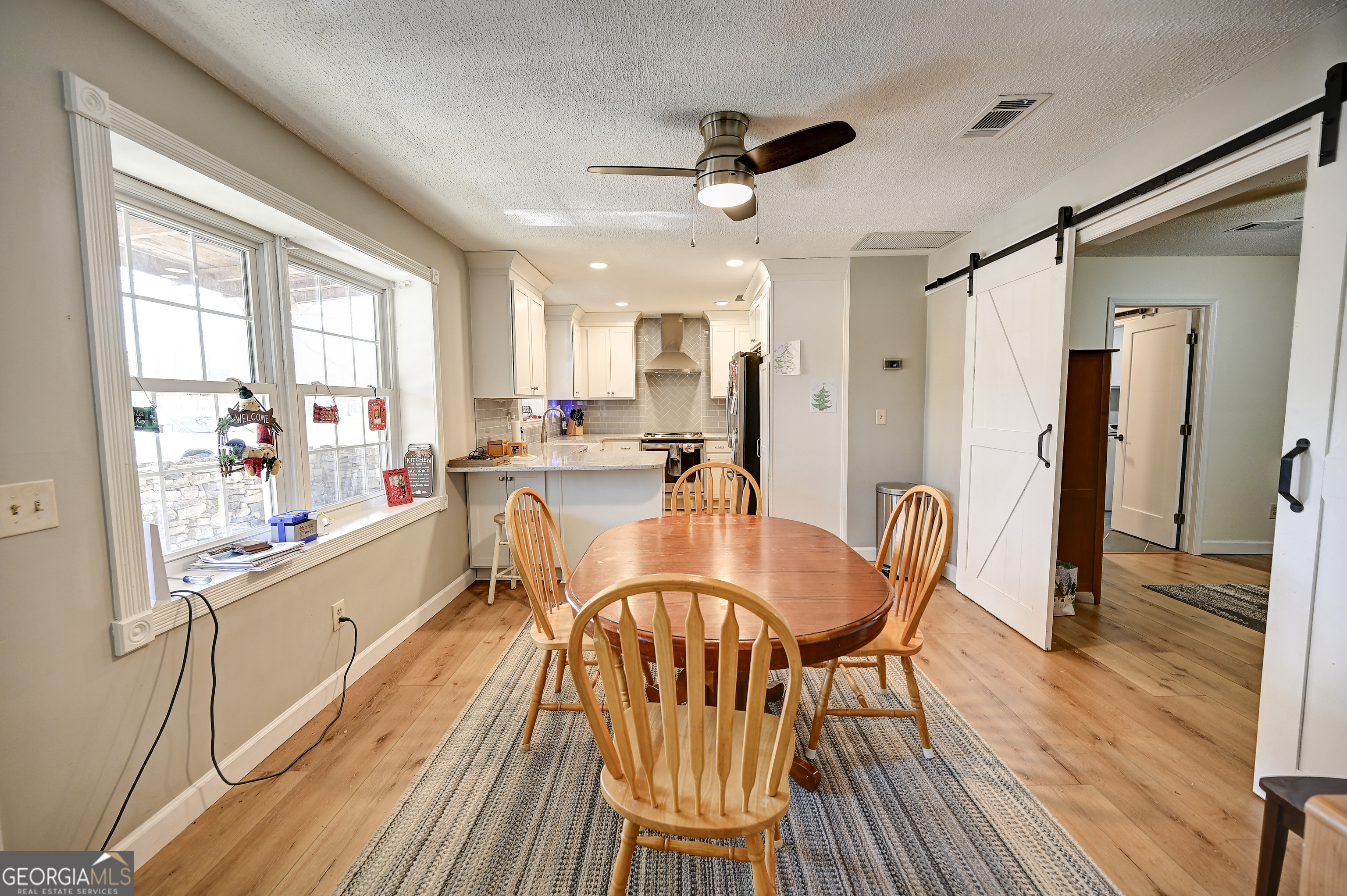 260 Lovers Lane Ne Property Photo 3