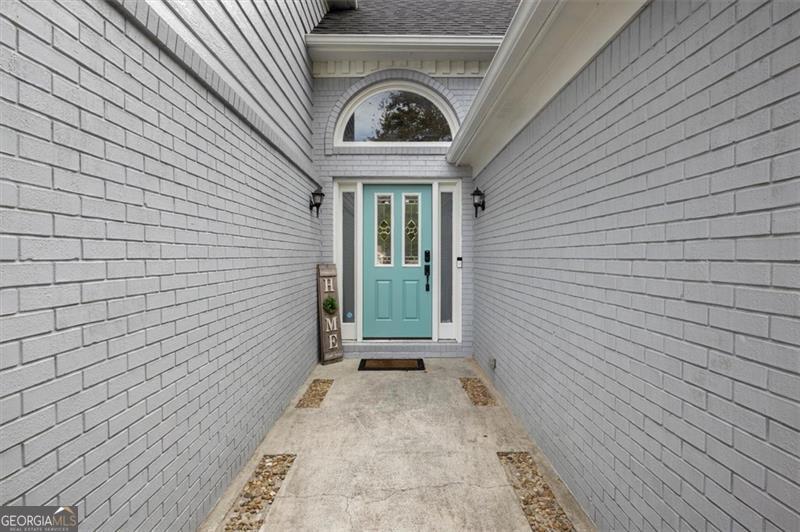 3568 Foxworth Court Property Photo 4