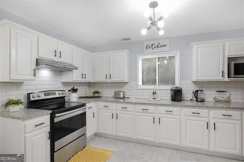 3568 Foxworth Court Property Photo 21