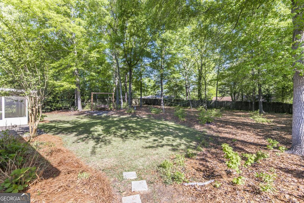 629 Chastain Place Property Photo 38