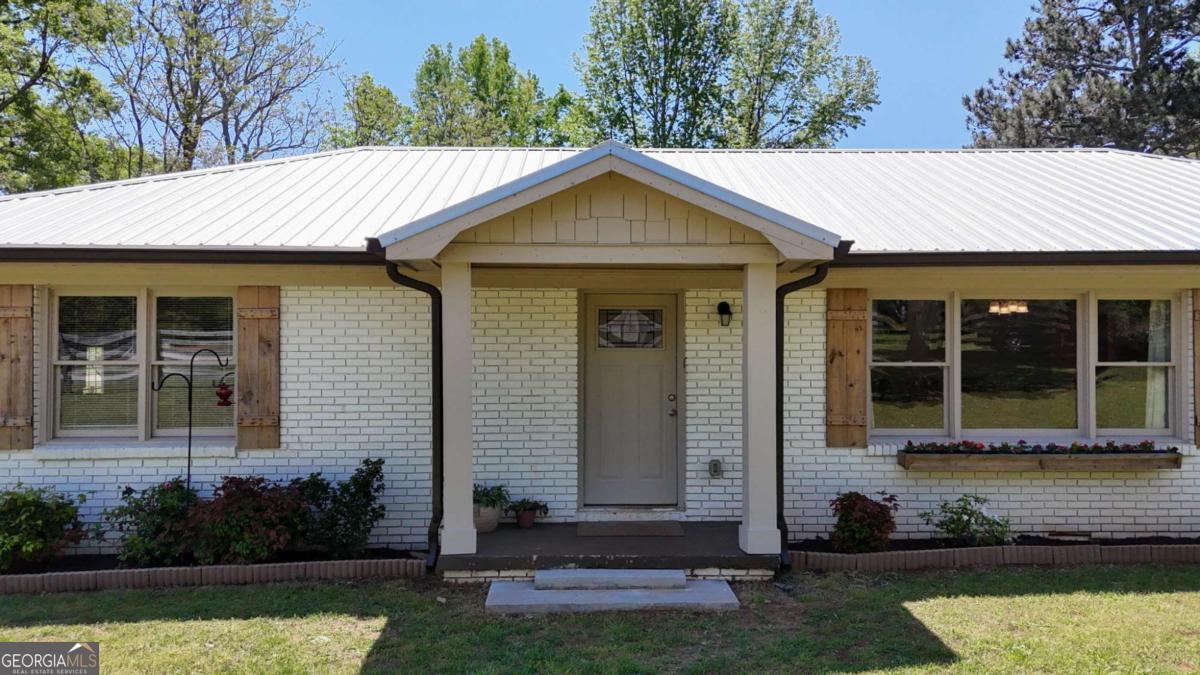 6020 High Shoals Road Property Photo 2